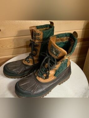 VTG Leather Insulated Waterproof Boots Women's